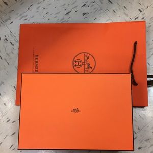 1 box and shopping bag